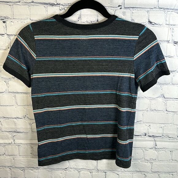 👕 Vans Cropped Striped T-Shirt - Size XS - Excellent Condition - Picture 4 of 4